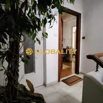 Rent 4 bedroom apartment of 270 m² in Athens