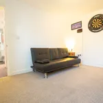 Rent 2 bedroom flat in Stratford-on-Avon