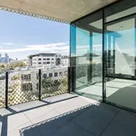 Rent 3 bedroom apartment in Melbourne