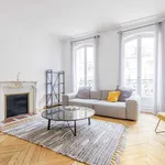 Rent 3 bedroom apartment of 120 m² in Paris