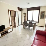 Rent 2 bedroom apartment of 77 m² in Buccinasco