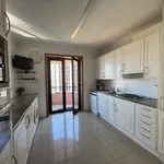 Rent 4 bedroom apartment in Lisbon