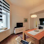 Rent 1 bedroom apartment of 48 m² in Dusseldorf