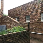 Rent 1 bedroom apartment in Johannesburg