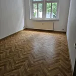 Ihr neuer Lieblingsplatz mit gemÃ¼tlichem Balkon und grÃ¼ner Umgebung!