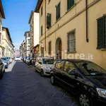 Rent 1 bedroom apartment of 48 m² in Florence