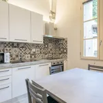 Rent 1 bedroom apartment of 60 m² in Florence