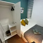 Rent a room of 70 m² in madrid