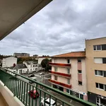 Rent 3 bedroom apartment of 57 m² in La