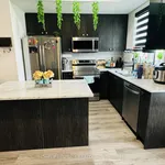 Appartement de 1076 m² avec 4 chambre(s) en location à Clarington