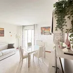 Rent 3 bedroom apartment of 99 m² in Milano