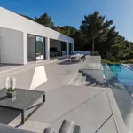 Rent 5 bedroom house in Ibiza