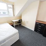 Rent 4 bedroom house in Leeds