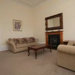 Rent 3 bedroom flat in Scotland