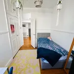 Rent 4 bedroom house in Brighton