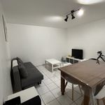 Rent 1 bedroom apartment of 44 m² in Reims 