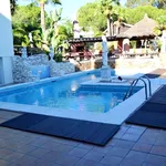 Alquilo 7 dormitorio casa de 4000 m² en Marbella