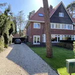 Huur 5 slaapkamer huis van 205 m² in Bilthoven