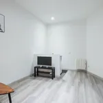 Rent 1 bedroom apartment of 55 m² in Madrid