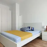 Rent a room in milan