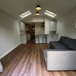 Rent 2 bedroom flat in Wales