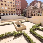 Alquilo 4 dormitorio apartamento de 50 m² en Barcelona