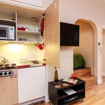 Rent 1 bedroom flat of 32 m² in London