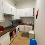 Rent 3 bedroom apartment in Edinburgh