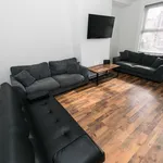 Rent 6 bedroom house in Leeds