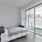 Appartement de 2077 m² avec 2 chambre(s) en location à Toronto (Church-Yonge Corridor)