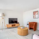 Rent 3 bedroom apartment of 117 m² in lisbon