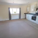 Flat to rent in Langham Crescent, Billericay CM12