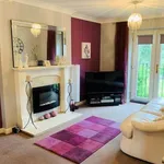 Rent 4 bedroom flat in Stoke-on-Trent