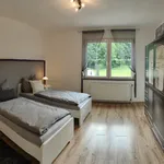 Miete 4 Schlafzimmer wohnung von 90 m² in Jennersdorf District