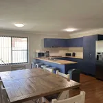 Rent 4 bedroom house in Mudgee