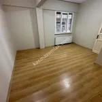 Rent 3 bedroom apartment of 100 m² in İstanbul