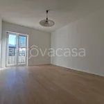 Rent 3 bedroom apartment of 90 m² in Bolzano