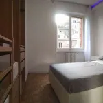 Affitto 3 camera appartamento di 66 m² in Milan