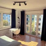 Rent a room of 60 m² in Frankfurt am Main