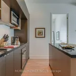 Appartement de 1399 m² avec 2 chambre(s) en location à Old Toronto