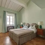 Rent 3 bedroom apartment of 200 m² in Florence