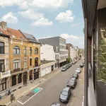 Huur 2 slaapkamer appartement van 90 m² in Antwerp