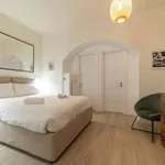 Rent 3 bedroom apartment of 80 m² in Milano