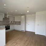 Rent 4 bedroom flat in East Midlands