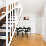 Rent 4 bedroom apartment in Dusseldorf