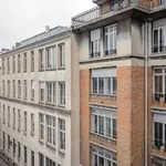 Rent 2 bedroom apartment of 1076 m² in Paris