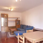 Alquilo 2 dormitorio apartamento de 70 m² en Santiago de Compostela