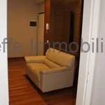 Rent 2 bedroom apartment of 85 m² in padova