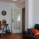 Appartement de 48 m² avec 2 chambre(s) en location à Saint-Étienne