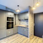 Rent 1 bedroom apartment of 28 m² in EN VALOIS
